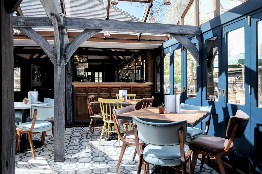 Cromwell Arms Country Pub With Rooms رومسي المظهر الخارجي الصورة